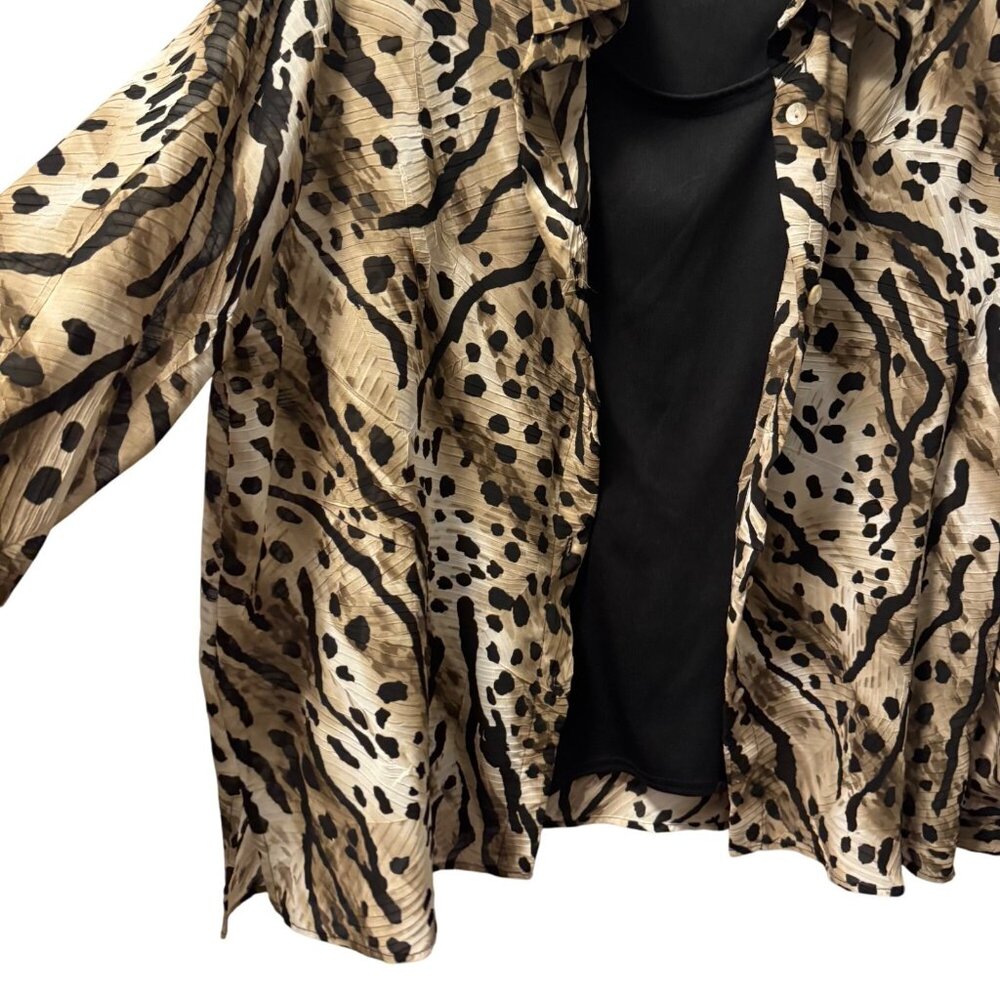 Alfred Dunner Leopard Print Button-Down Blouse Wi… - image 5